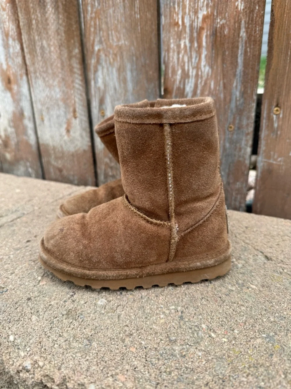BEARPAW Kids Elle Brown Tan Suede Wool Side Zip Boots Size 8